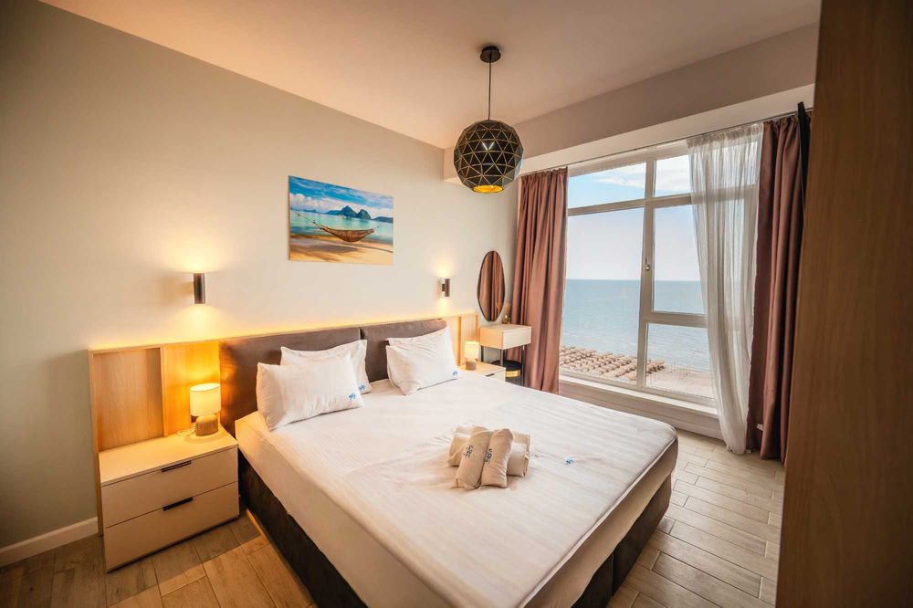 Ap. 3 camere renovat ultra premium|Frontal la mare|Alezzi Beach Mamaia
