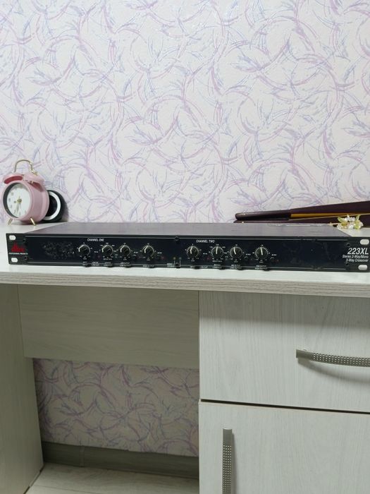 Кроссовер dbx 223xl