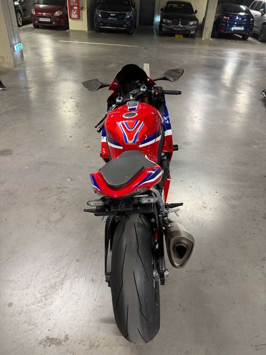 Honda CBR 1000 rr fireblade sp