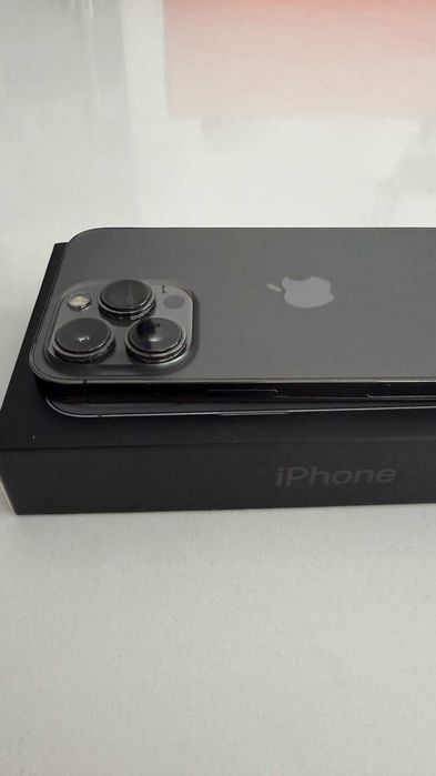 Apple iPhone 13 Pro 128 ГБ Graphite