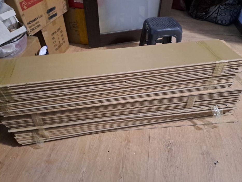 Срочно продам ламинат