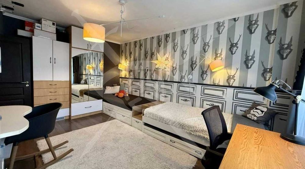 Продава се Тристаен апартамент в Бургас, Славейков - 60 кв.м за 2500 €/кв.м - Снимка #3