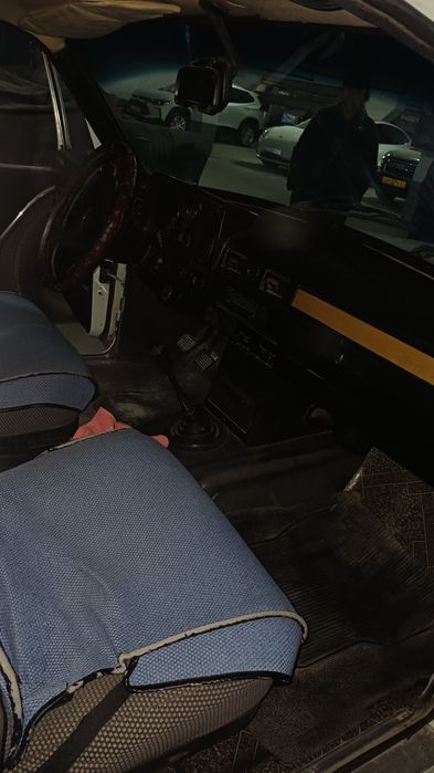 Продаю свою машину Волга газ  2410