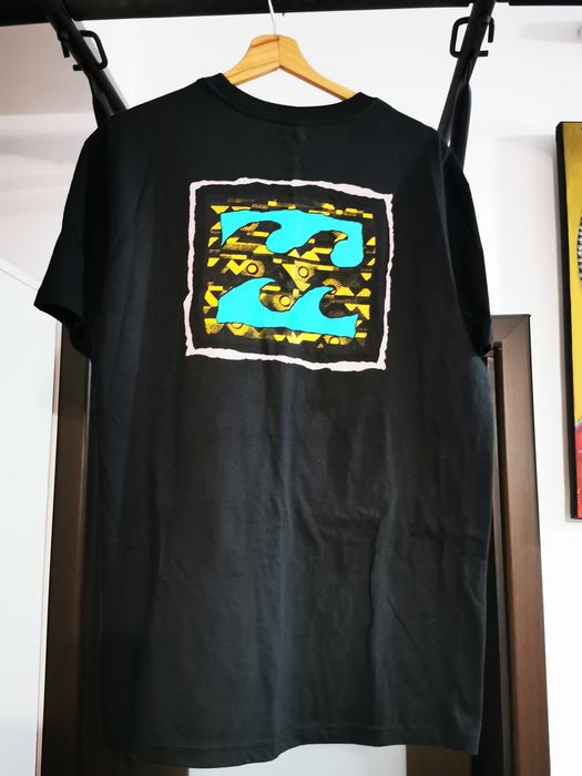 Tricou Billabong, nou Mărime M