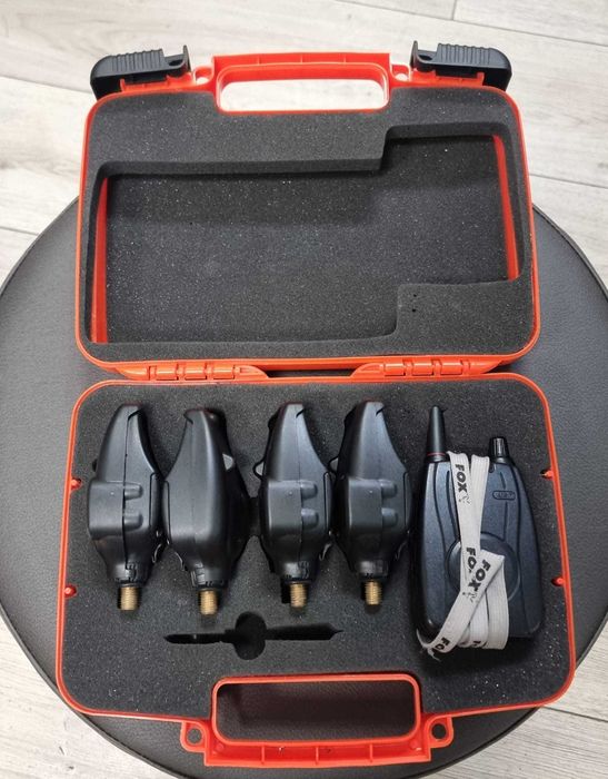 Amanet F28: Set 4  Avertizori FOX MXr+ Statie