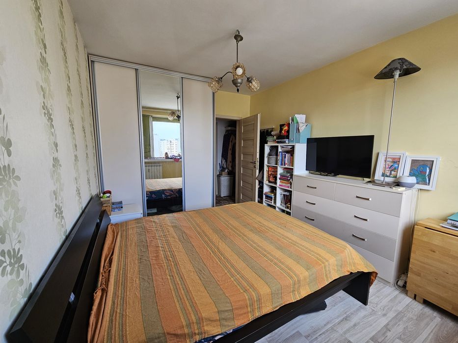 Apartament 2 camere decomandat, str. Fizicienilor 1