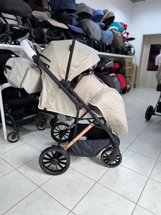 Продается коляска Ining baby