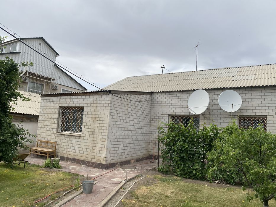 Продается коттедж в центре города