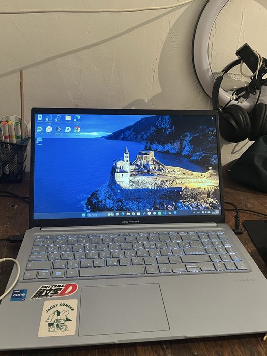 Asus Vivobook x1502za