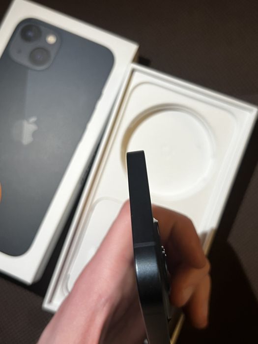 iPhone 13 95% sanatatea bateriei