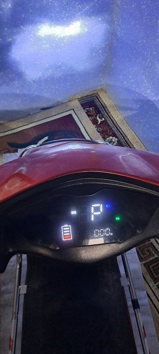 Elektra skuter kattasidan