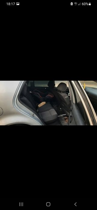 Колата е вьв топ састояние