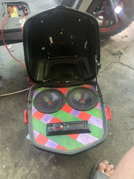 продам колонку блютуз все рабочее