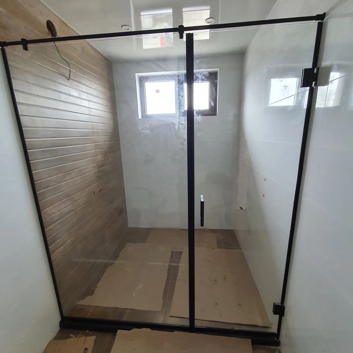 паравани, душ кабини и стъклени врати