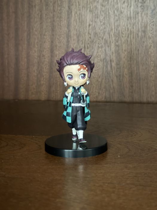 House of The Dragon + Demon Slayer Figures