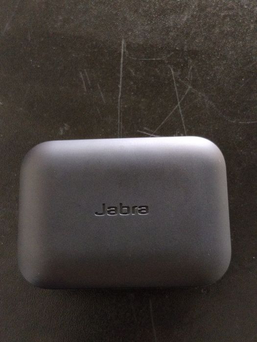 Cutie căști Jabra încărcător