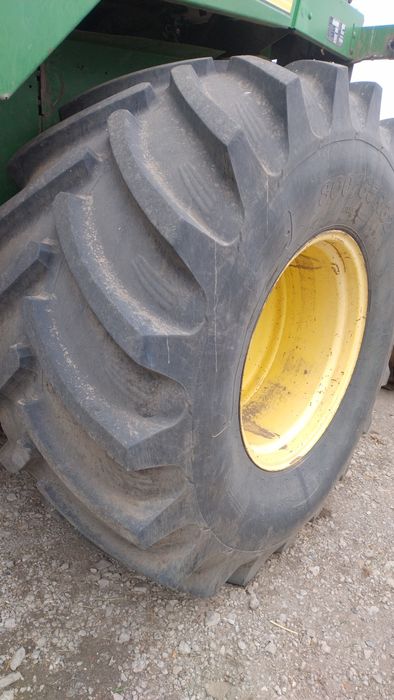 Combina agricola johndeere cts 4x4 cauciucuri fata noi