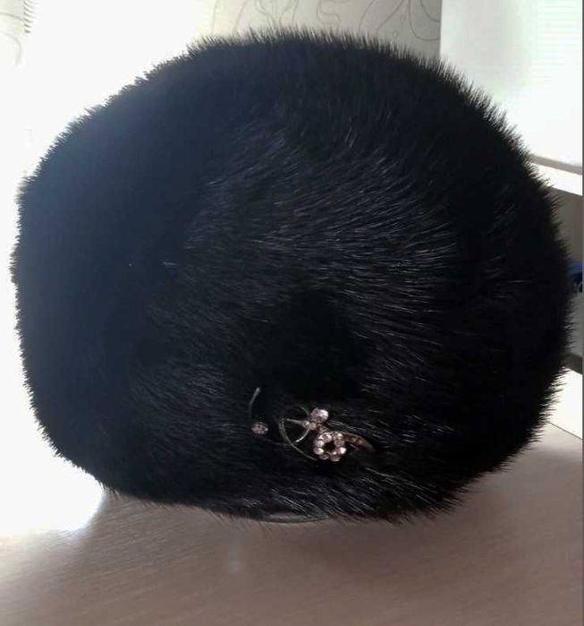 Продам шубу - Мутон