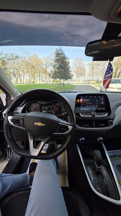 Onix Premier 2023 года