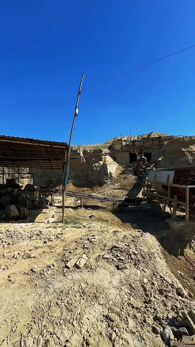 Андижон туманида Гиштхона сотилади