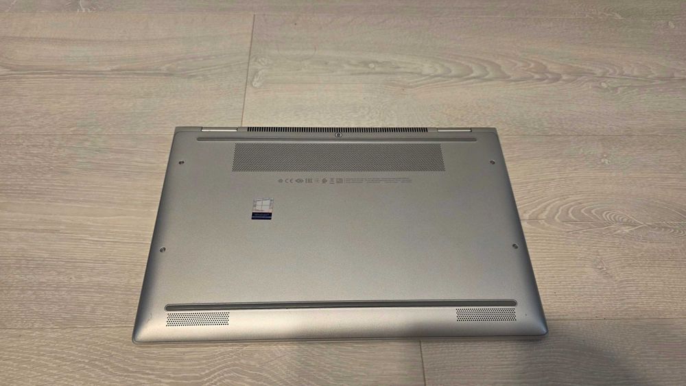 HP EliteBook x360 1030 G3 4G LTE Touch Screen i5-8350U 8GB 256GB SSD
