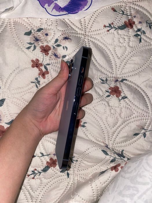 продам айфон 13 про мах