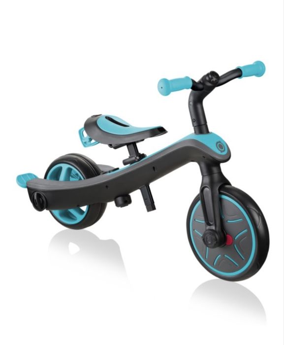 Трехколесный велосипед -беговел