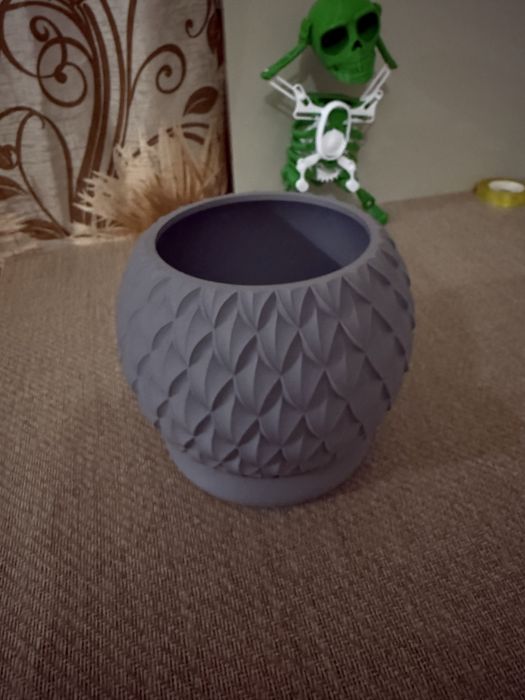 Кашпо в масштабе