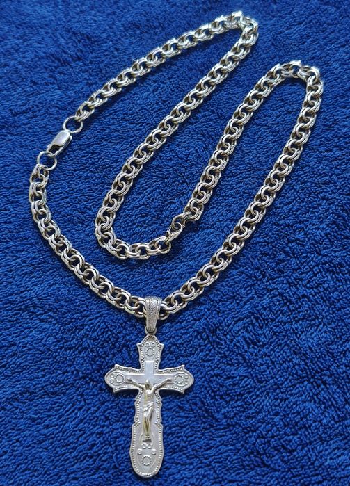 Серебренная цепь с Крестом