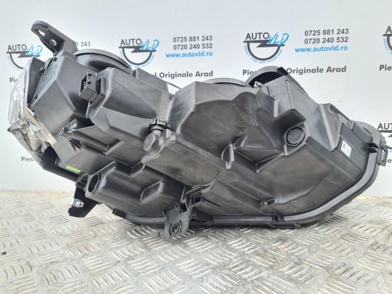 Far stanga LED cu halogen Opel Insignia B