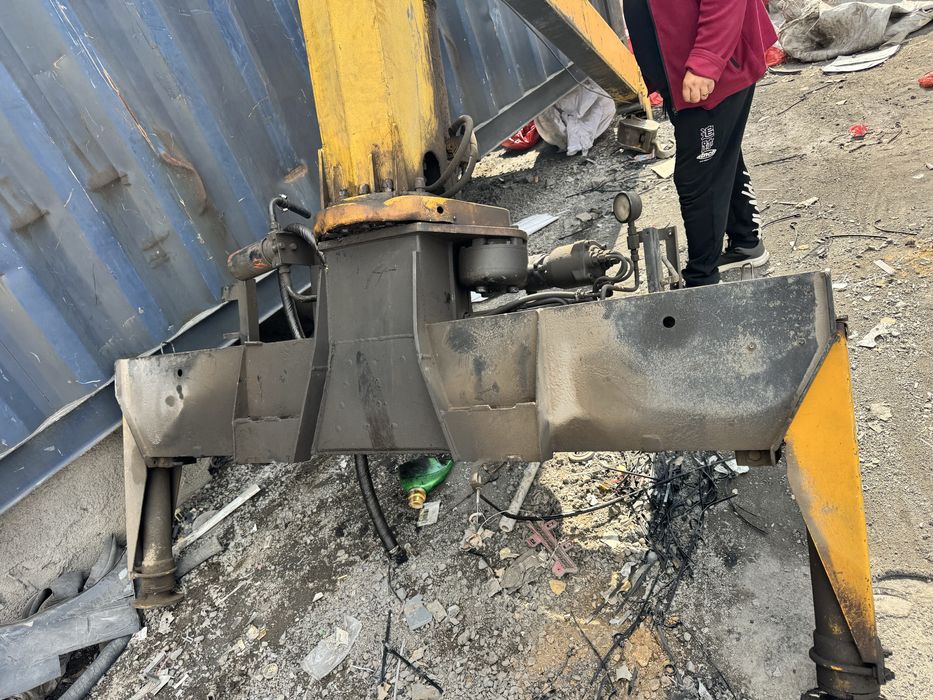 Продам КМУ манипулятор установку