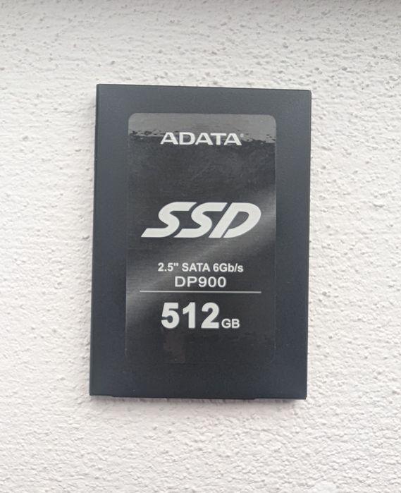 Adata 512GB sata SSD