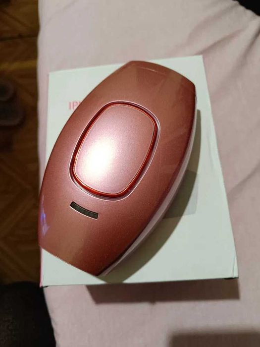 Продавам IPL епилатор