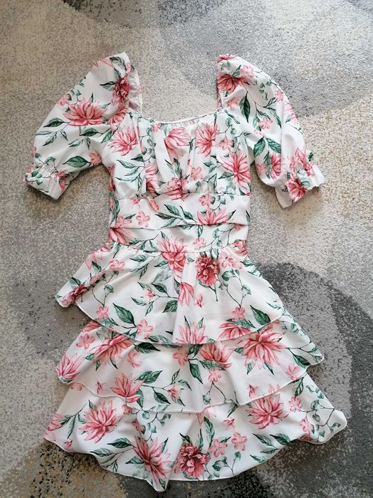 Дамска рокля, като нова