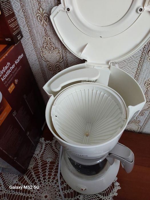 Продам кофеварку PHILIPS