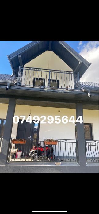 Scarii si balustrade