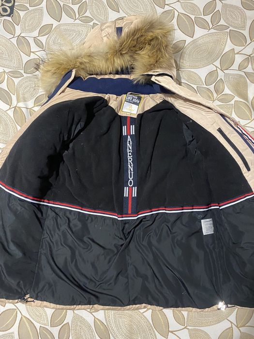 Продам зимнюю куртку для мальчика