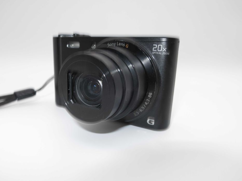 Sony Cyber-shot DSC WX300 ултра компактен цифров фотоапарат, дигитална камера с 20х оптичен зум, 18MP, Wi-fi, Ful HD, пълен комплект - работи отлично!