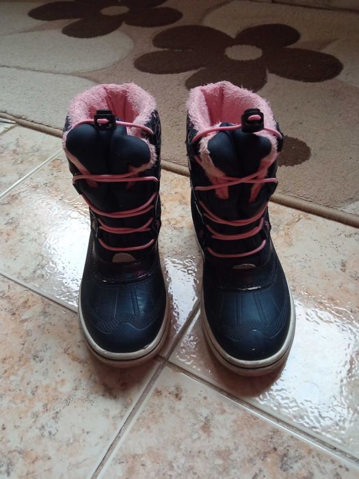 Зимни ботушки за момиче