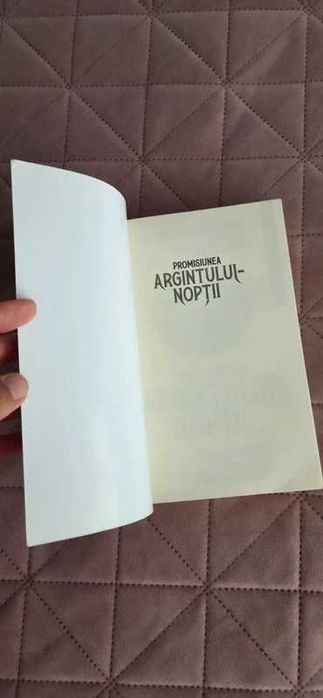 Promisiunea Argintului-Noptii