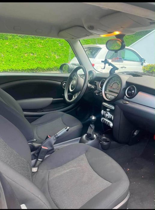 Mini Cooper R56 impecabil