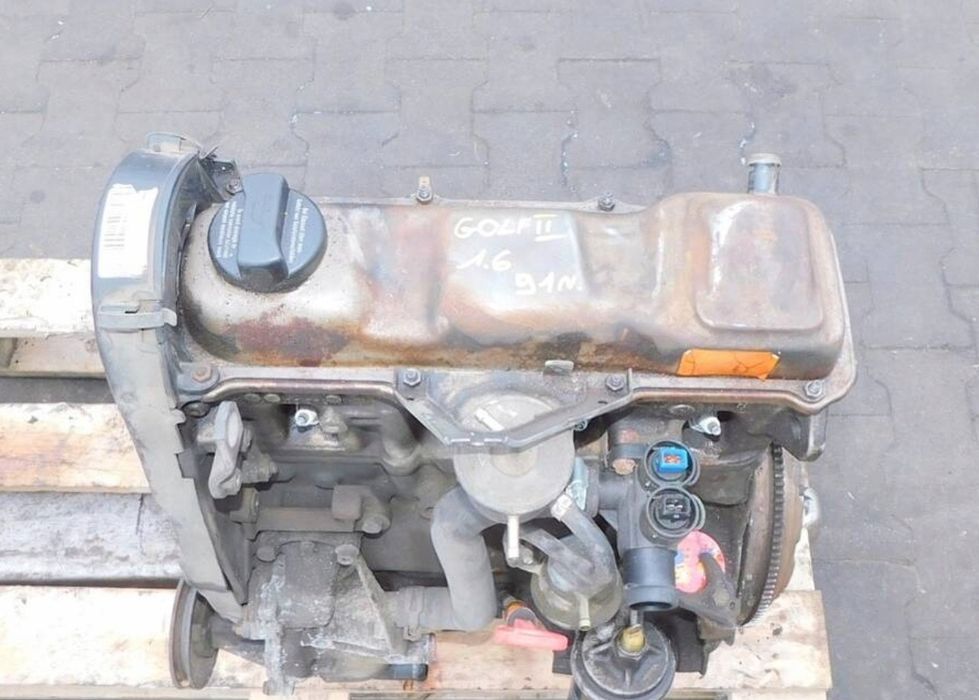 Двигатель привозной 1,6 карбюратор