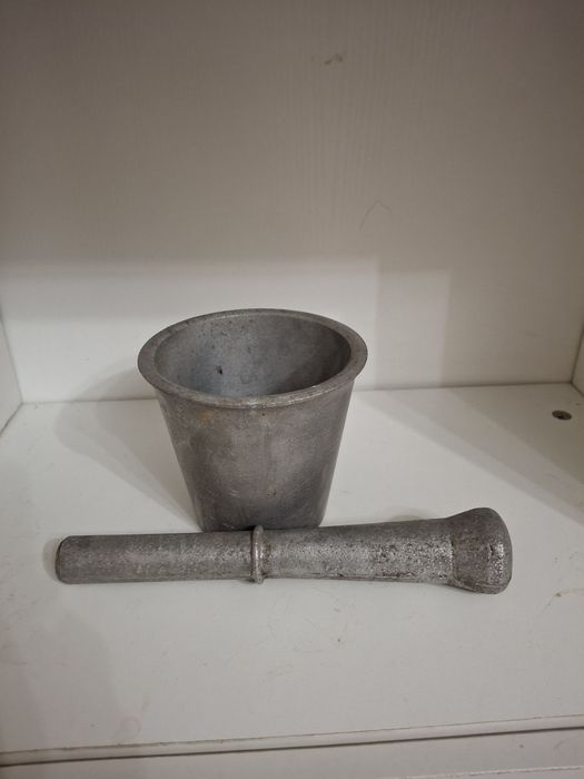 Ступка  с пестиком  алюминиевая