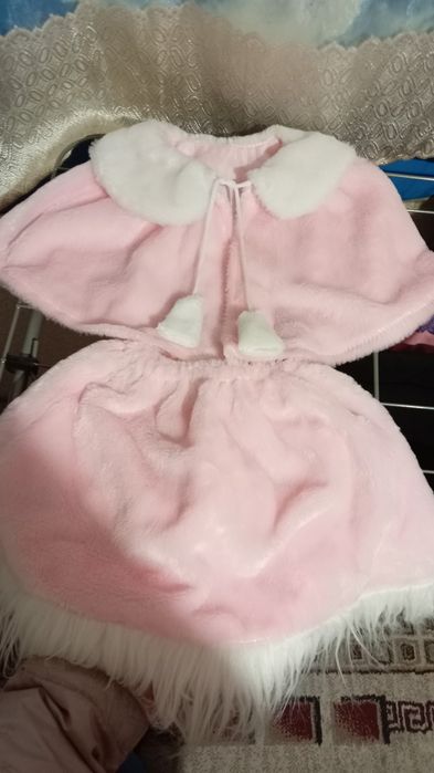 Продам костюм лисички