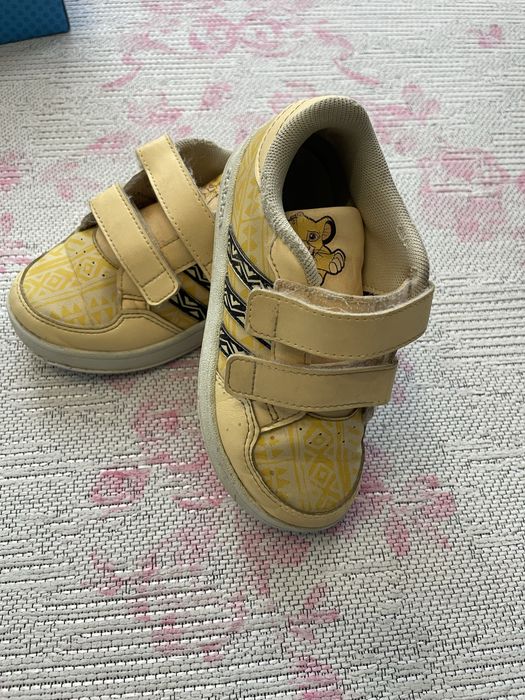 Сникърси Primigi 27 номер, Adidas кецове 26 номер,Обувки Lasocki 28 н-