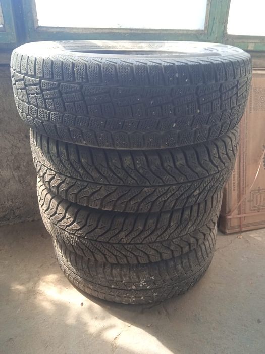 Продам шины 175/65/ R14