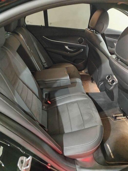 Mercedes-Benz E200 W213 год 2020