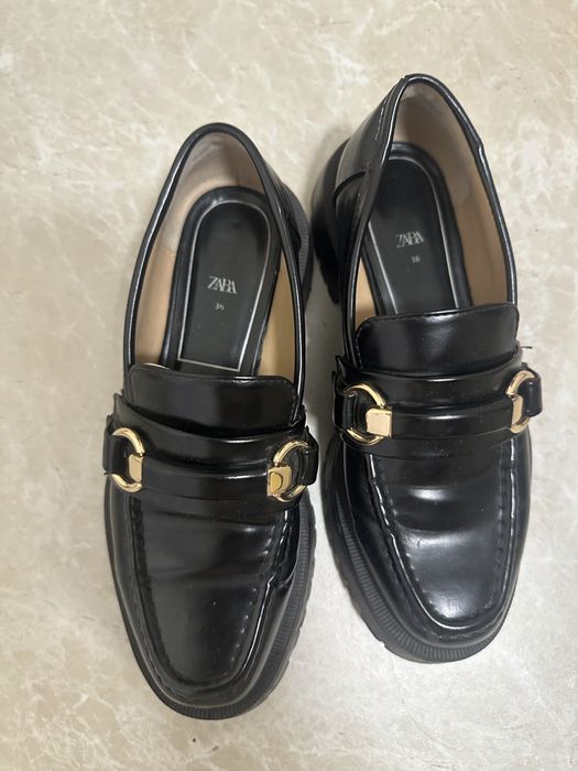 Лоферы Zara 36 черные