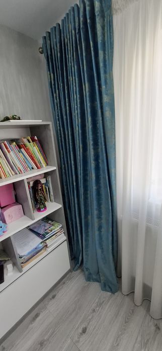 Draperii cu insertii