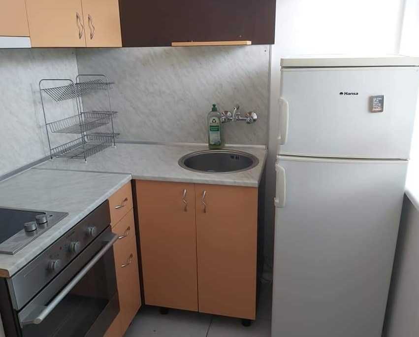 Дава се под наем Едностаен апартамент в Пловдив, Изгрев - 45 кв.м за 204 € - Снимка #1